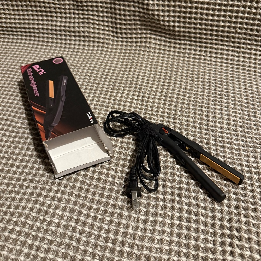 Mini Hair Straightener